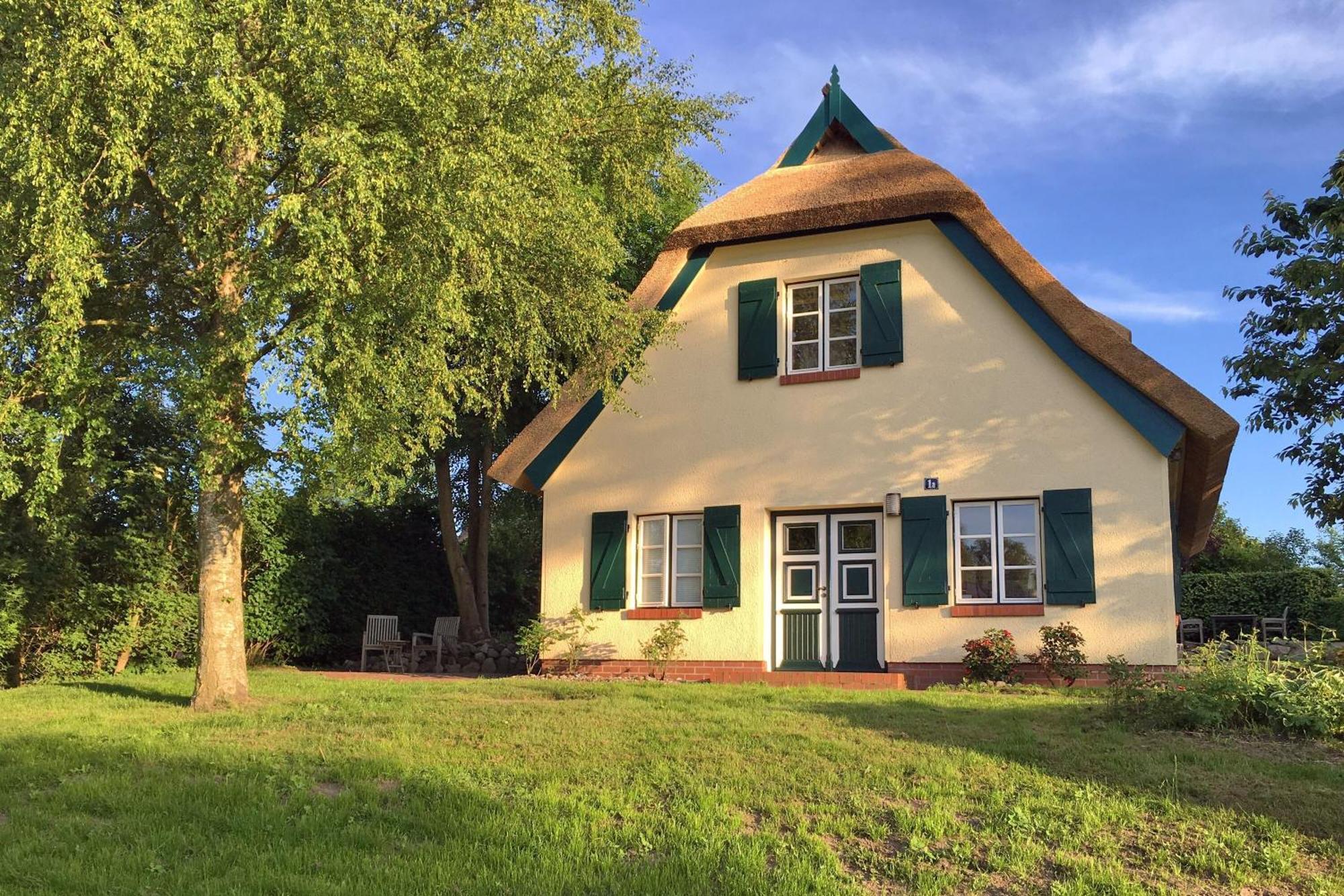 Burtevitz Ferienhaus Preetz 1A - Idylle Unter Reet المظهر الخارجي الصورة