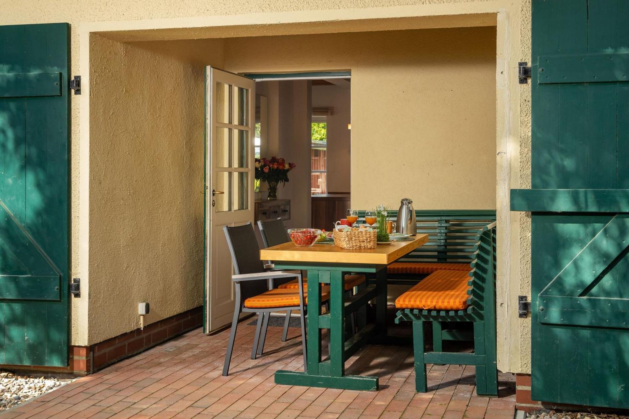 Burtevitz Ferienhaus Preetz 1A - Idylle Unter Reet المظهر الخارجي الصورة