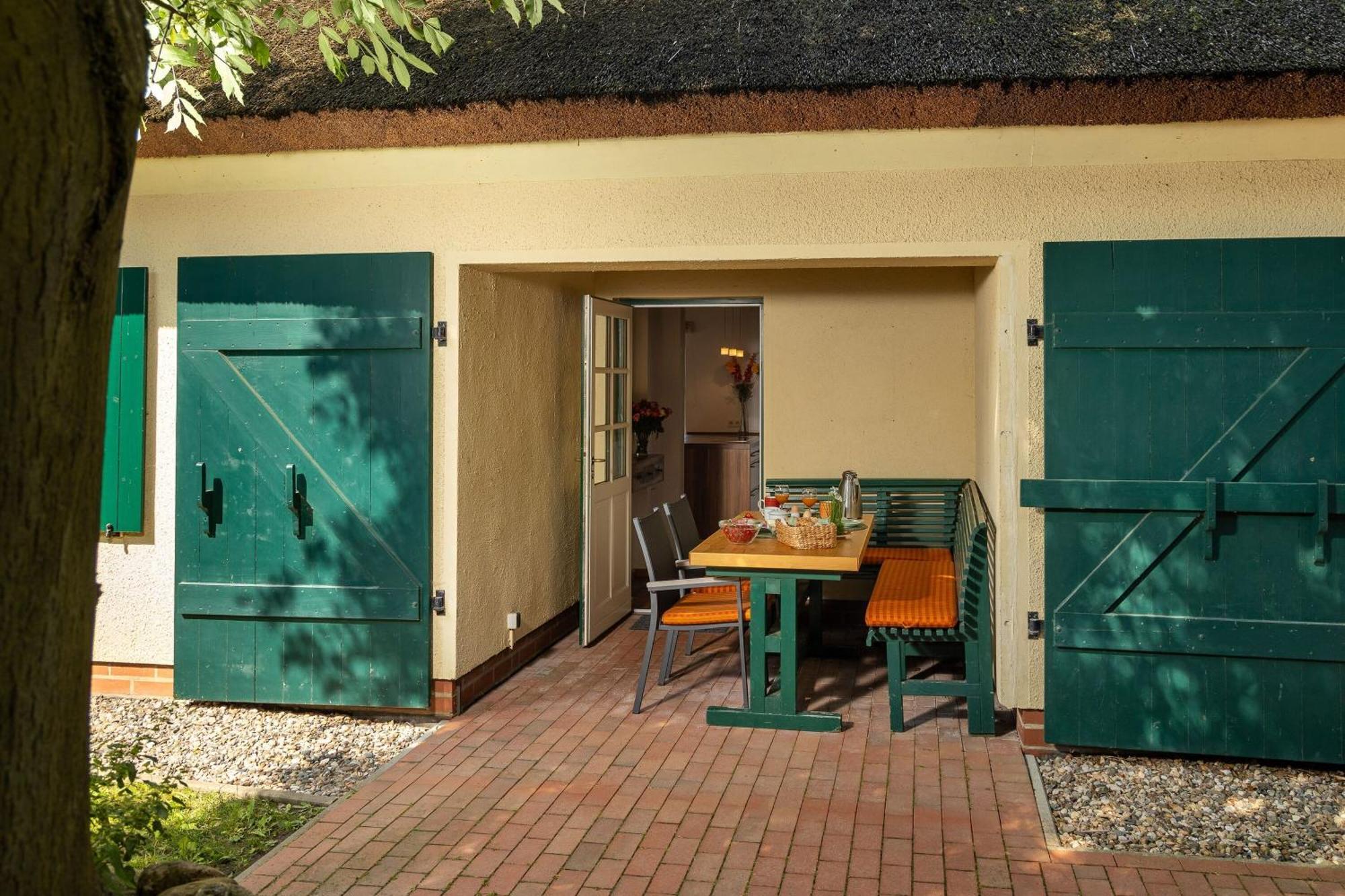 Burtevitz Ferienhaus Preetz 1A - Idylle Unter Reet المظهر الخارجي الصورة