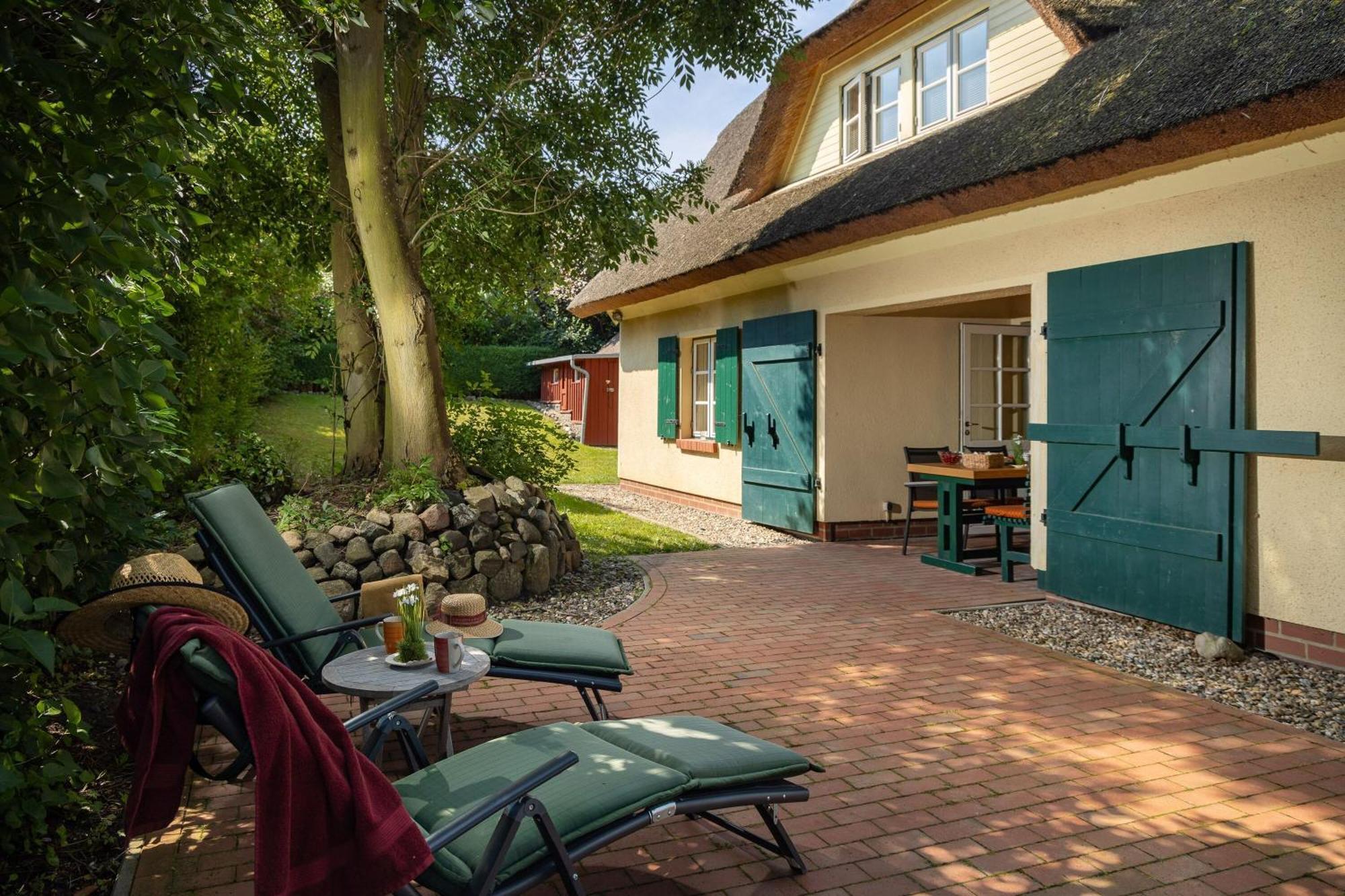 Burtevitz Ferienhaus Preetz 1A - Idylle Unter Reet المظهر الخارجي الصورة