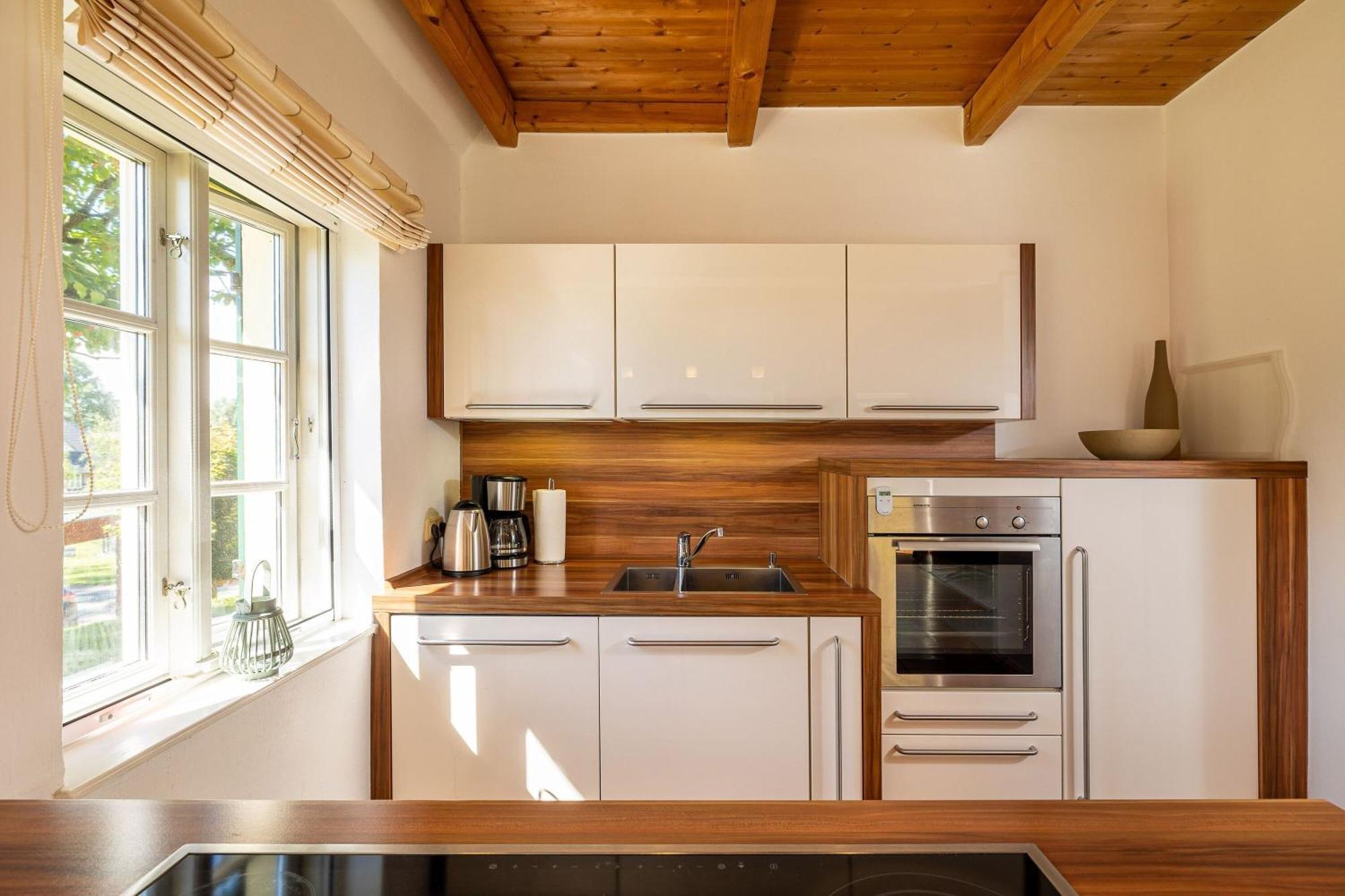 Burtevitz Ferienhaus Preetz 1A - Idylle Unter Reet المظهر الخارجي الصورة